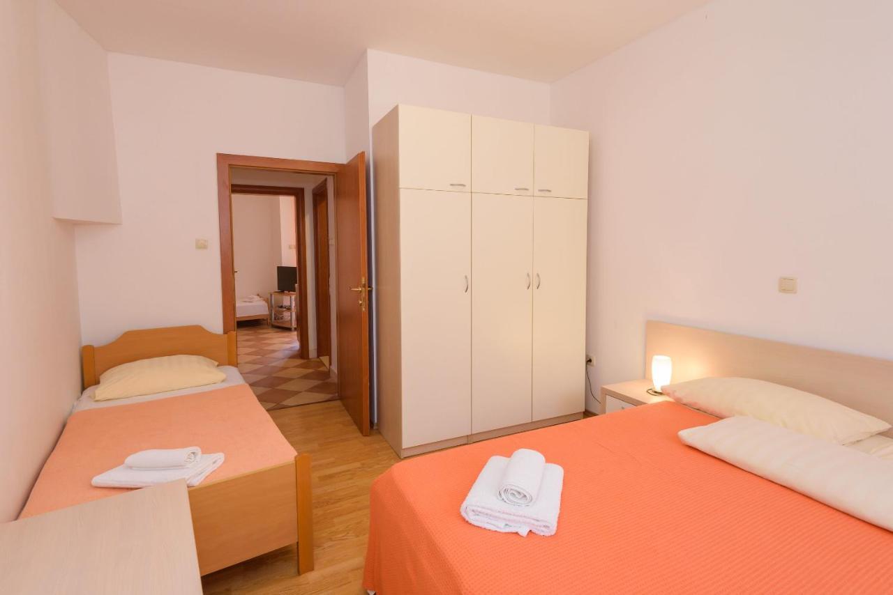 Apartments Zdravko Klek Esterno foto