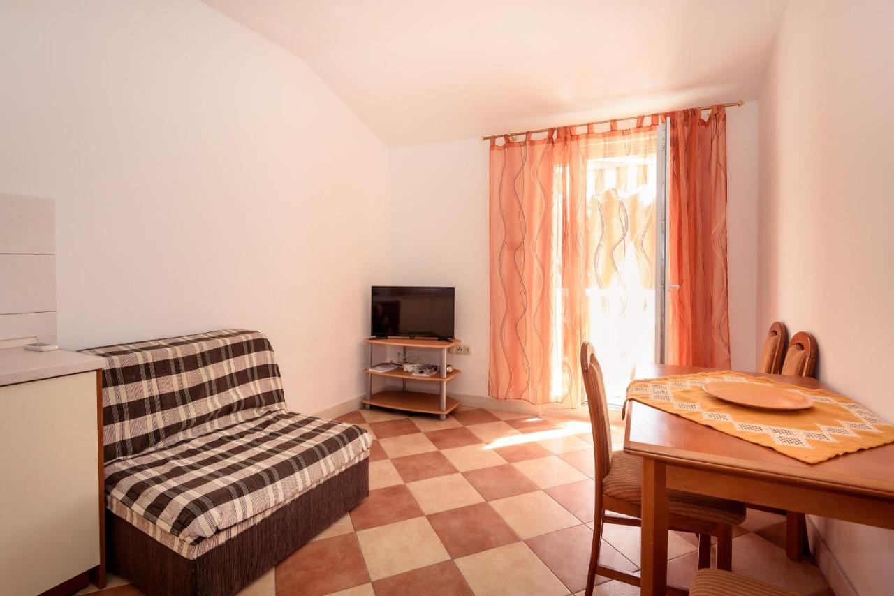 Apartments Zdravko Klek Esterno foto